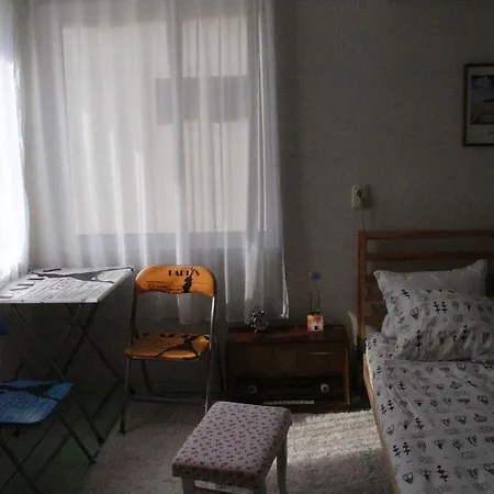 Old Radio مونتانا